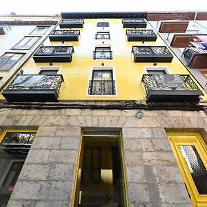 lemon-suites.bilbaohotelsspain.com/