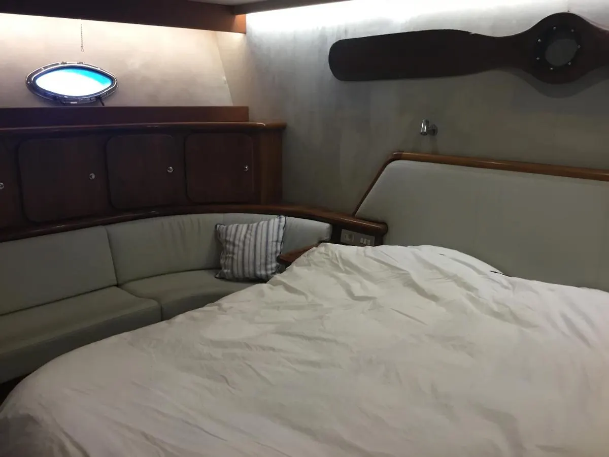 The Boathouse Apartment Malaga 0*,