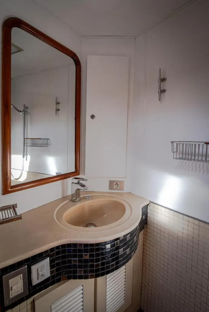 The Boathouse Apartment Malaga 0*,  Spain