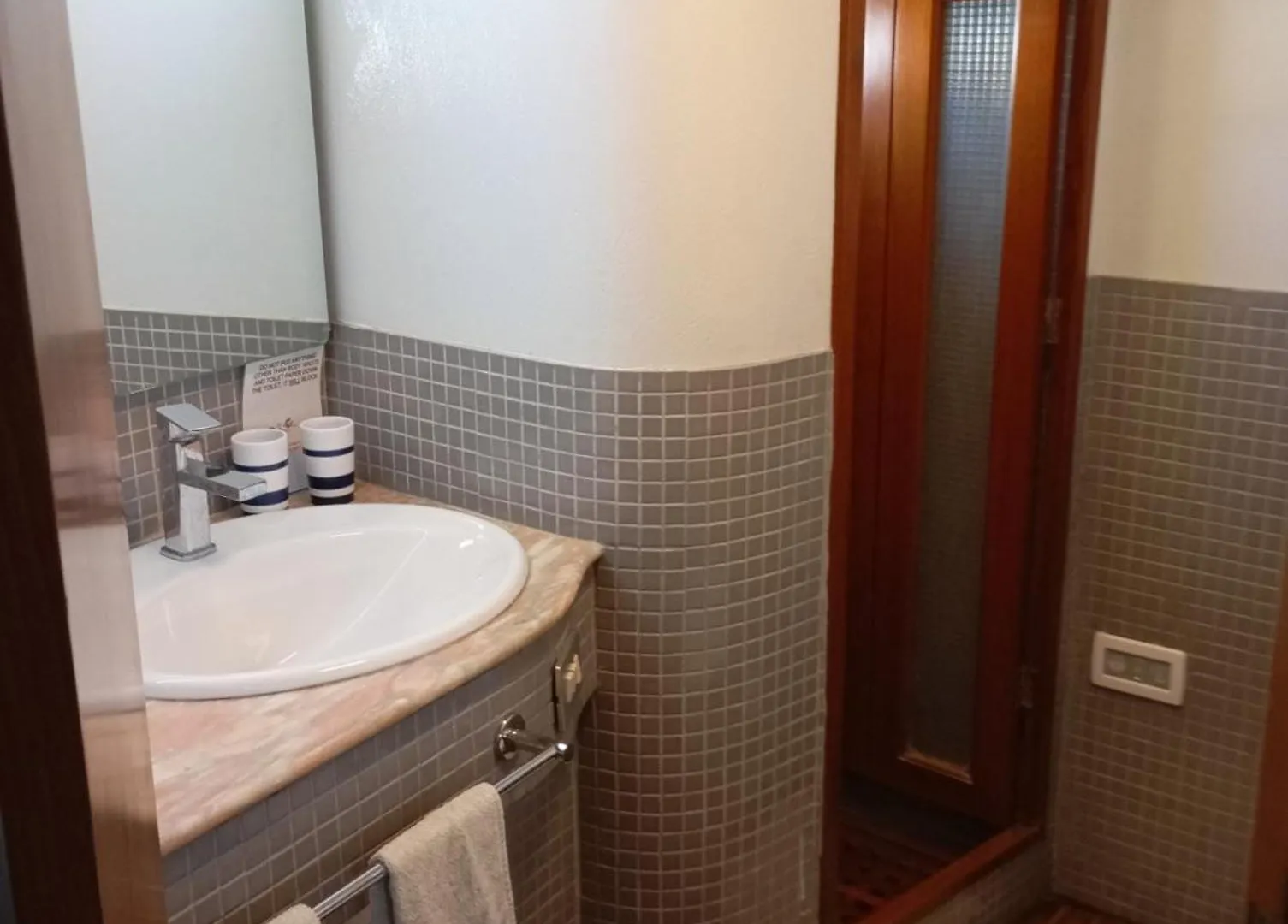 The Boathouse Apartment Malaga Homestay